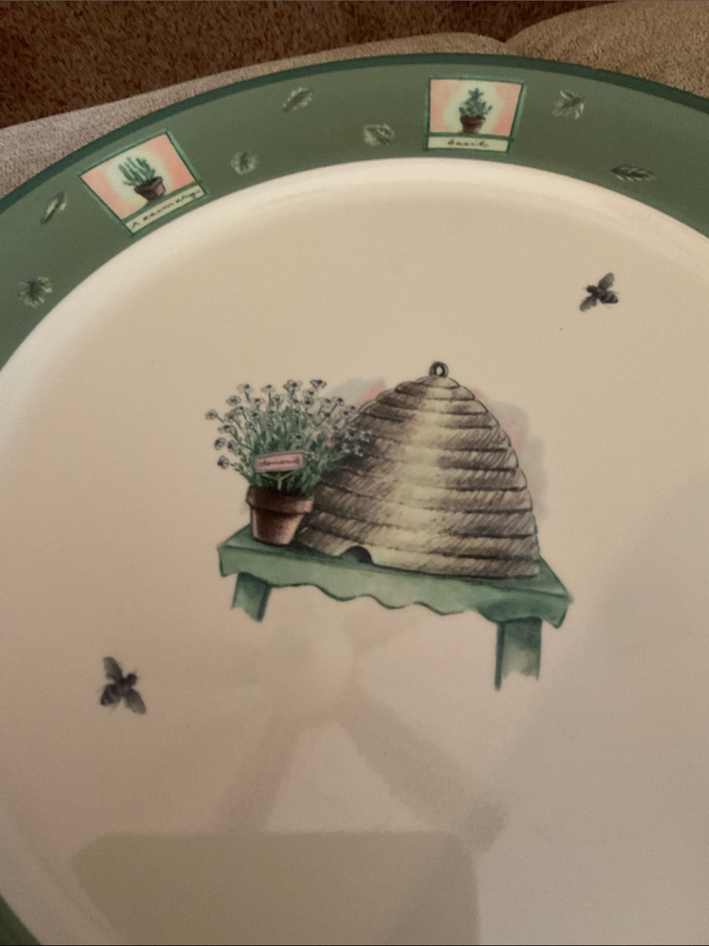Precidio Pfaltzgraff Naturewood Beehive Melamine 14” Serving Plate - Picture 3 of 7